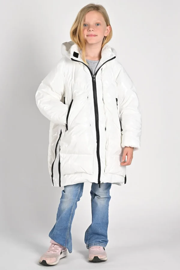 Eugenie Girl Glossy