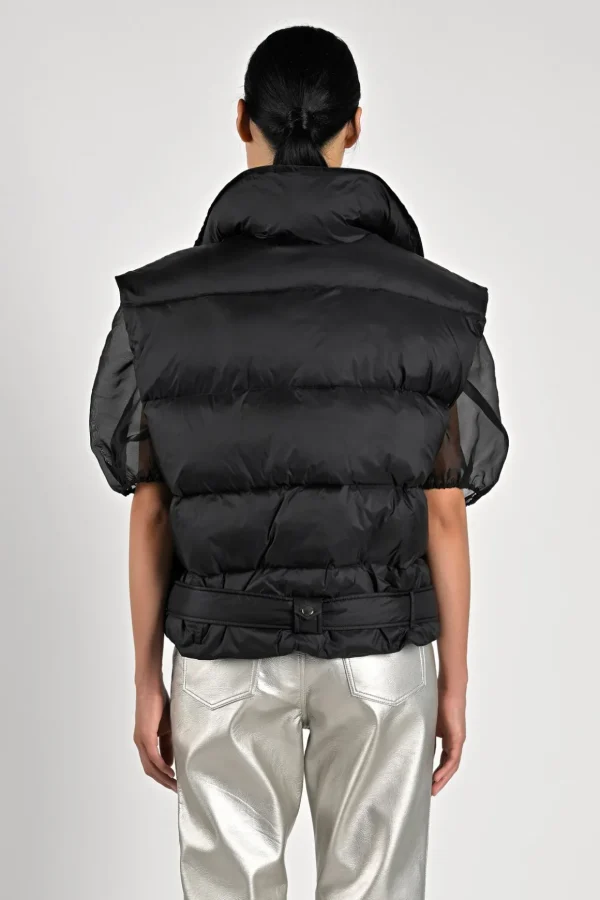 Kara Vest