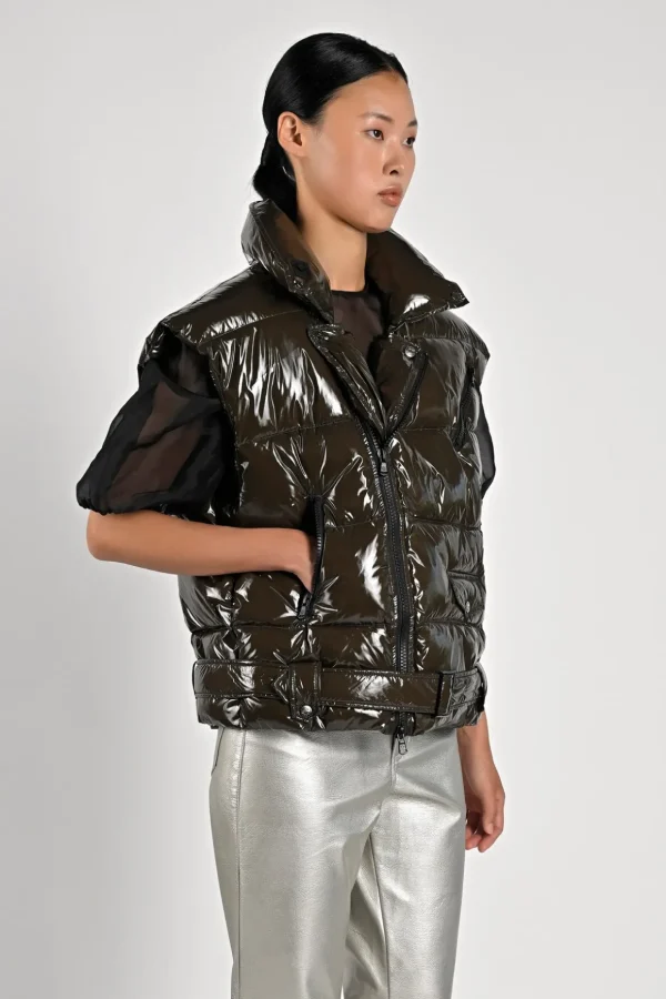 Kara Vest Glossy